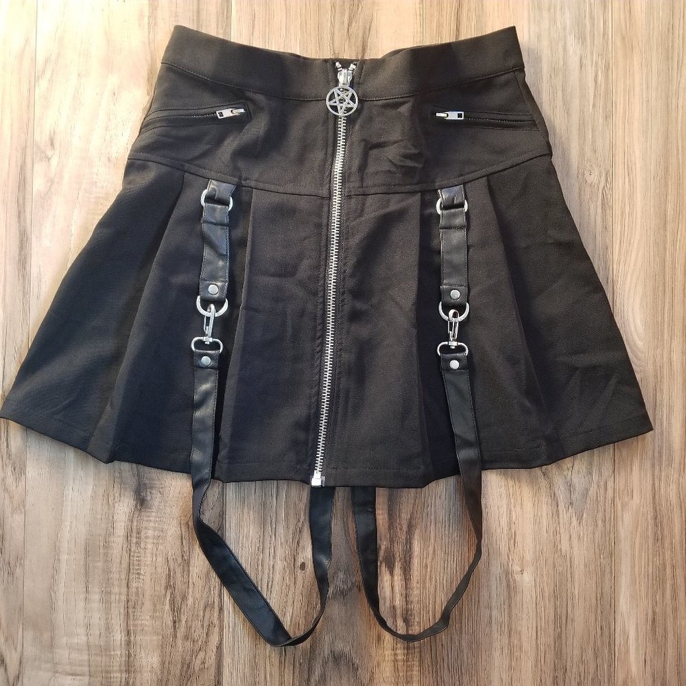 high waisted pentagram skater skirt